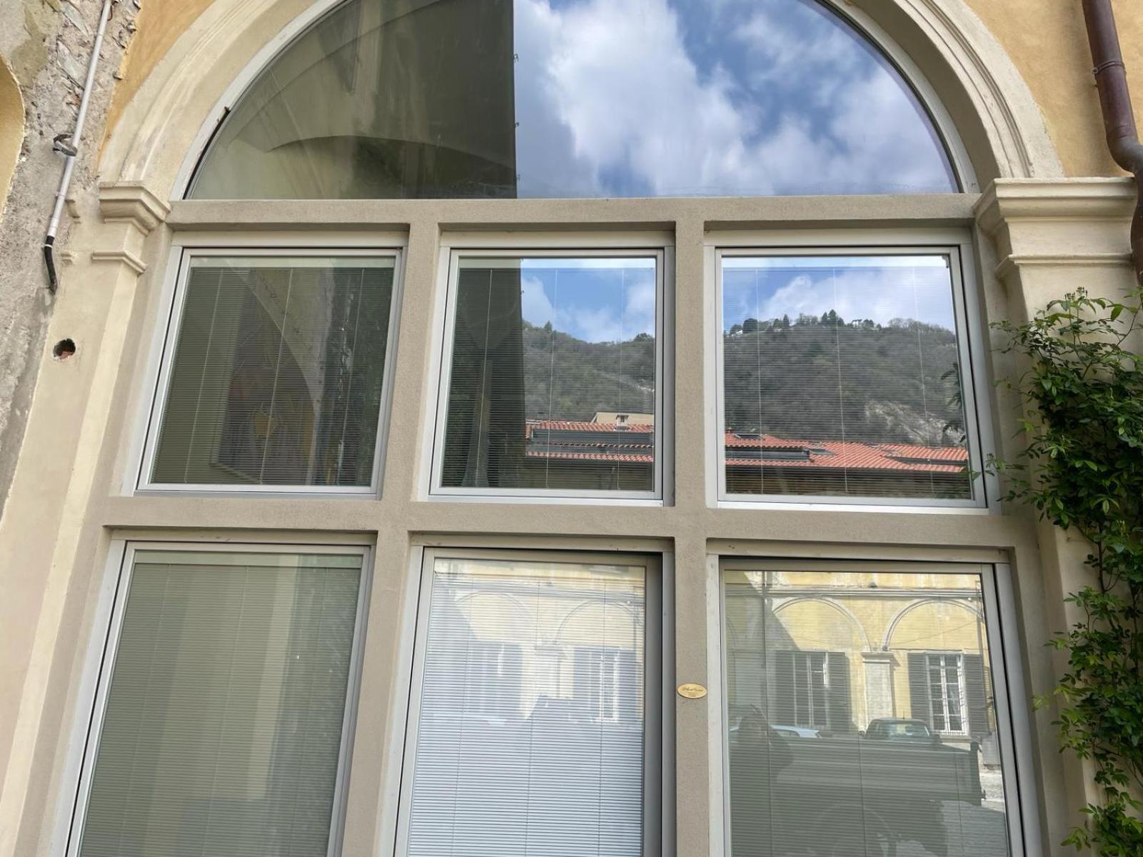 Apartamento L'Arco Del Convento Como Exterior foto